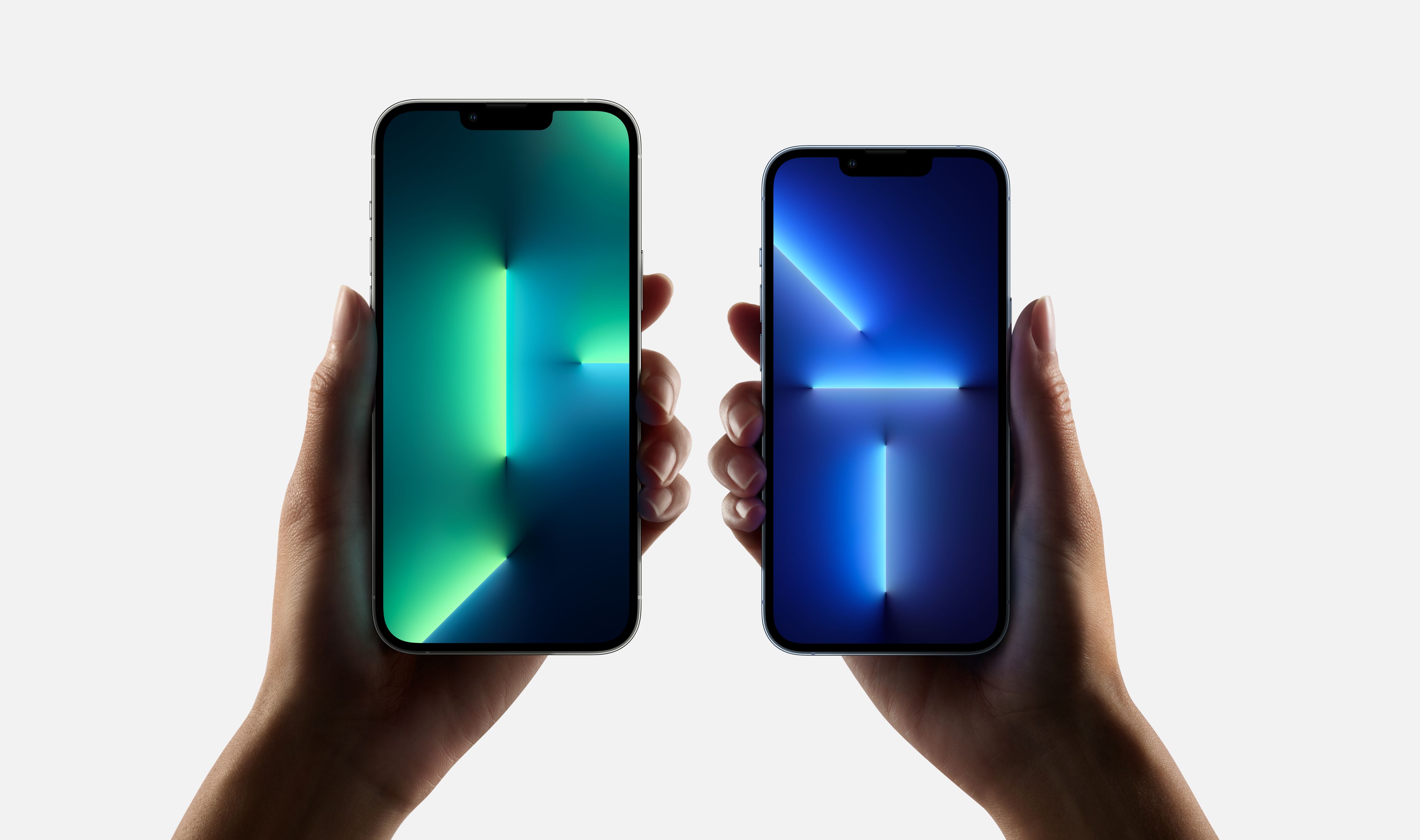 上海苹果手机维修分享iPhone 13 四款机型怎么选 