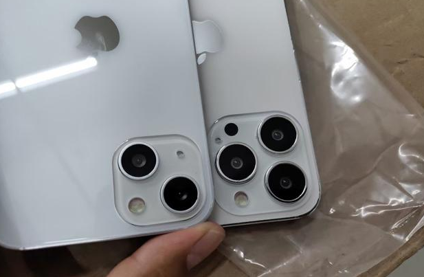 上海苹果手机维修分享iPhone 13‌机模长什么样 